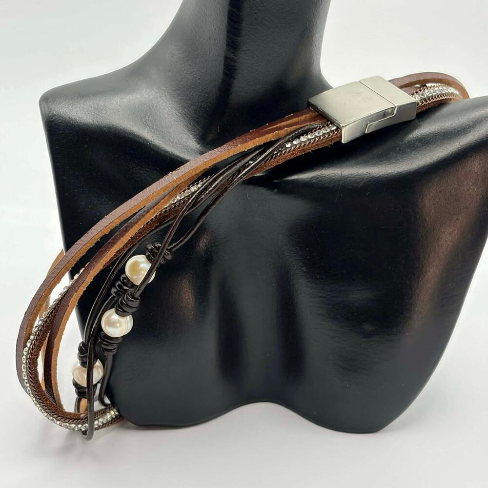 Brown Western Choker